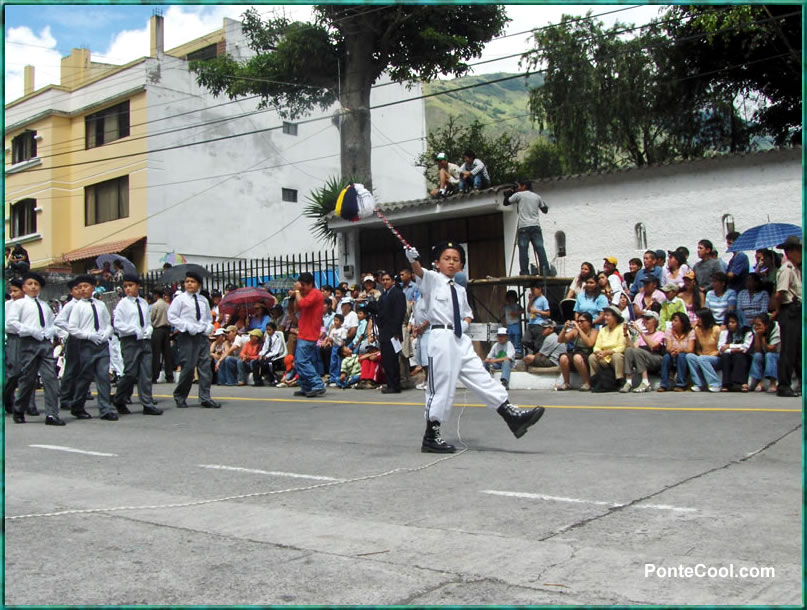 Gallardía del niño cachiporrero