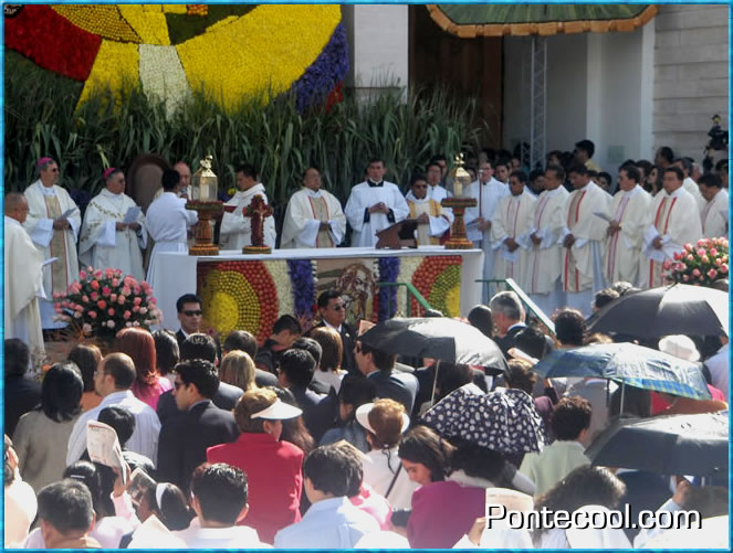 Misa de bendición de las flores, las frutas y el pan