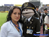 Paquito y una admiradora