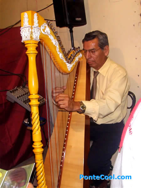 El arte también presente en la feria de Proa
