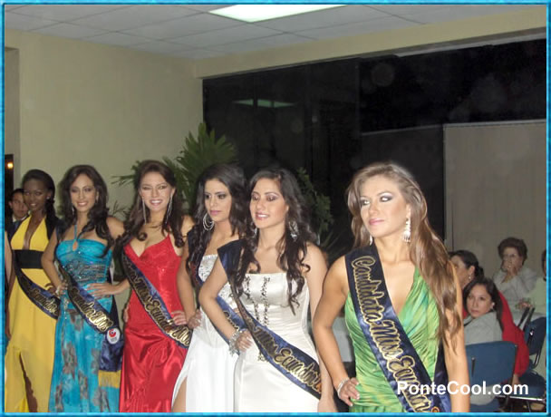 Candidata a Miss Ecuador 2008