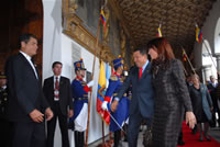 Cristina, Correa y Chavez